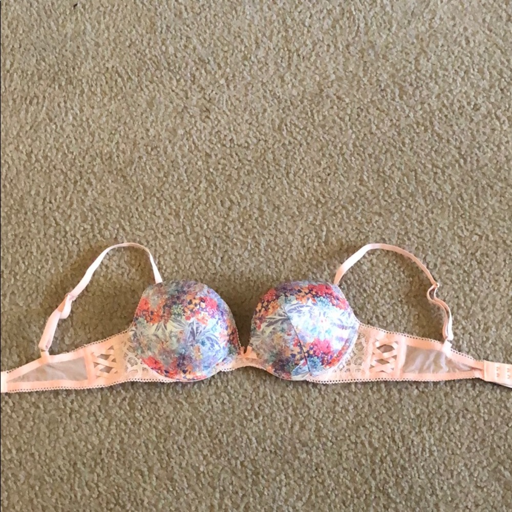 Push up bra